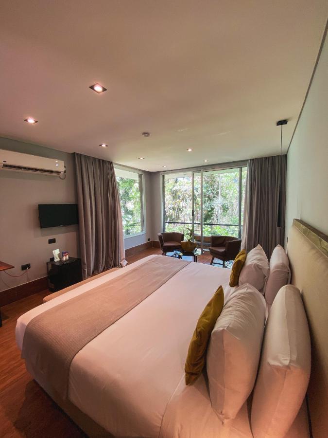 Selvaje Lodge Iguazu ปูแอร์โตอีกวาซู ภายนอก รูปภาพ